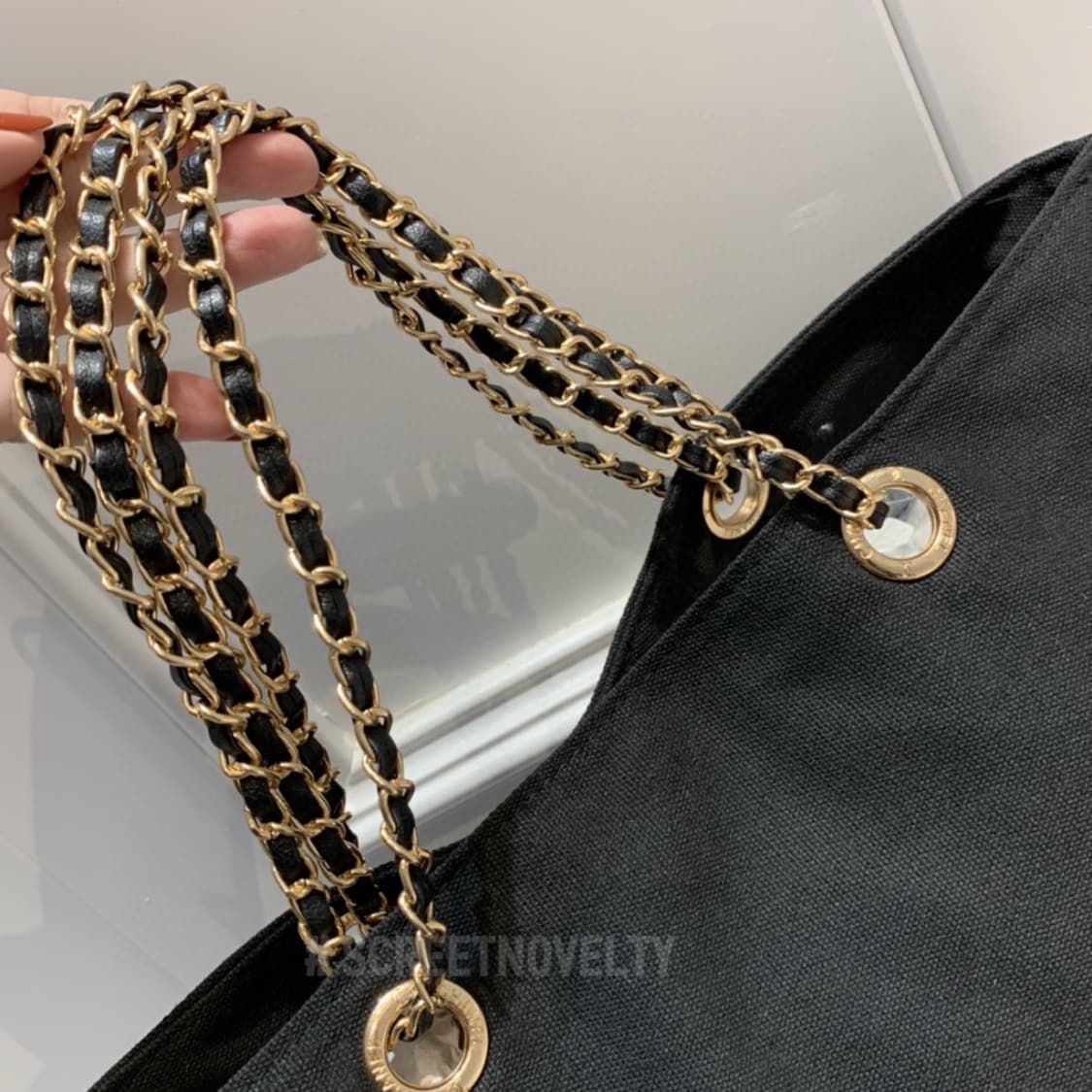 샤넬뷰티 골드체인 숄더백 블랙 상품이미지9