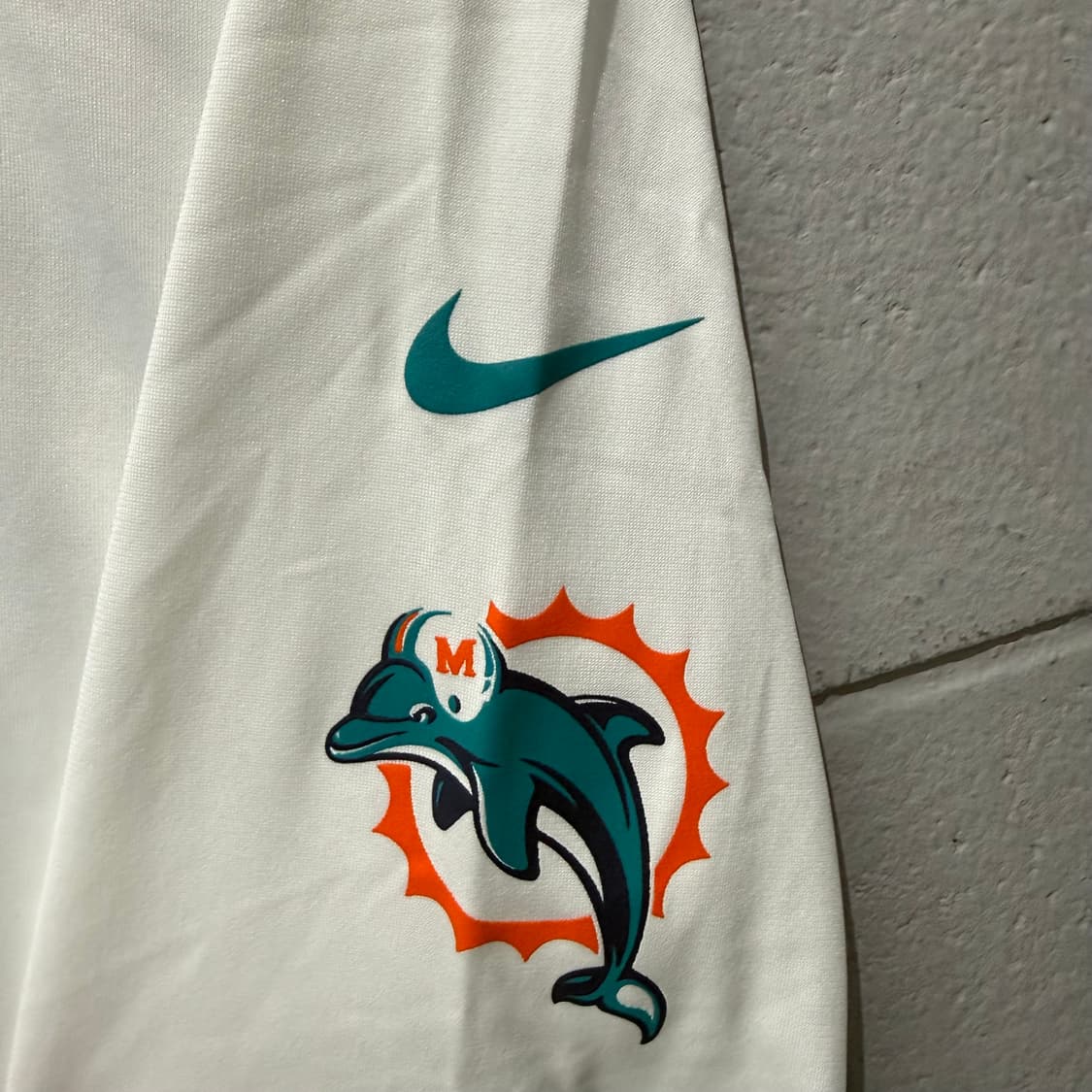나이키 NFL 마이애미 돌핀스 17번 마이클 웸블러 유니폼 상품이미지2