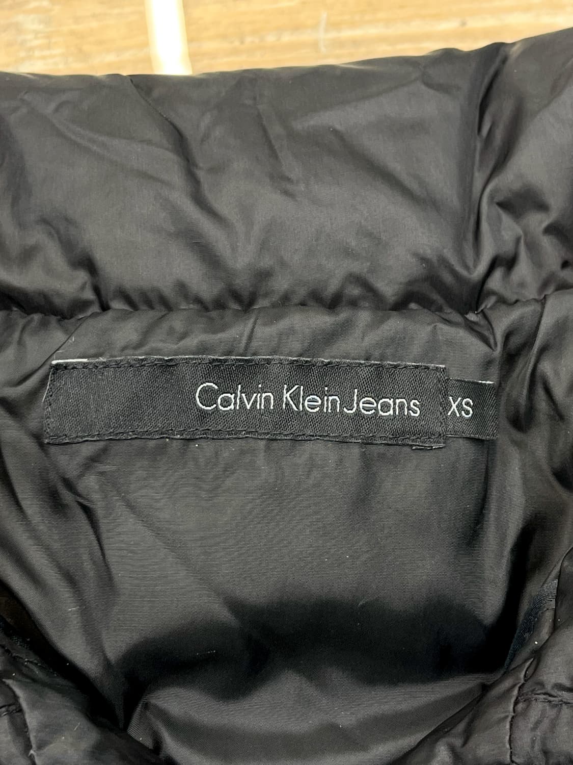 캘빈 클라인 진스 하이 넥 퀼티드 다운 자켓  상품이미지7