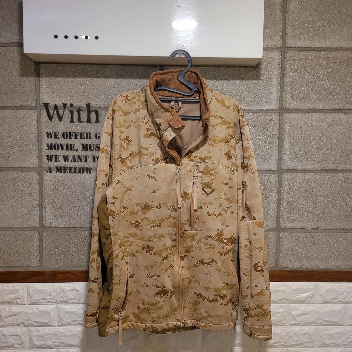 미해병대 데저트 컴뱃 자켓 M 상품이미지1