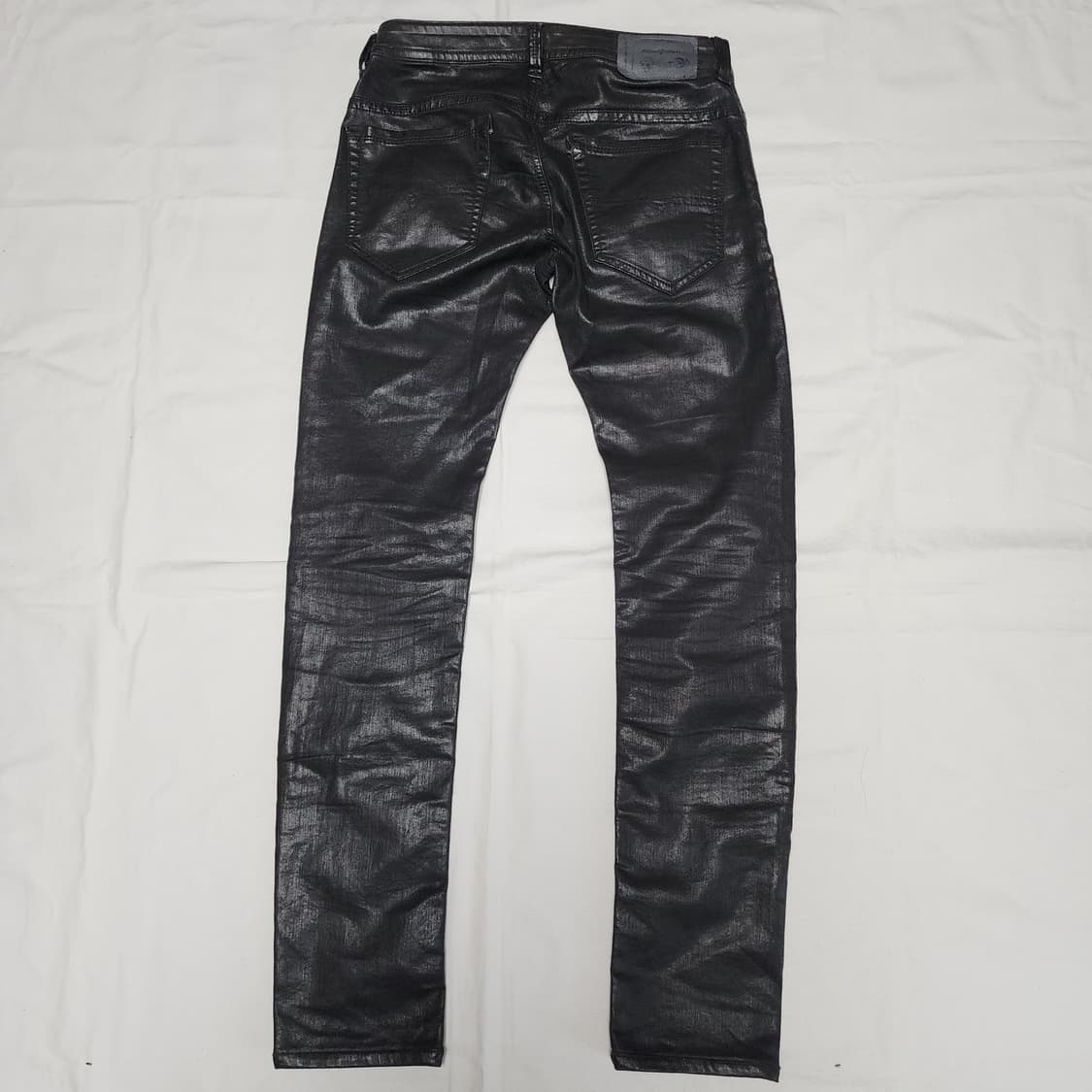 DIESEL THAVAR 디젤 락시크 아티잔 코티드 블랙 팬츠 상품이미지3