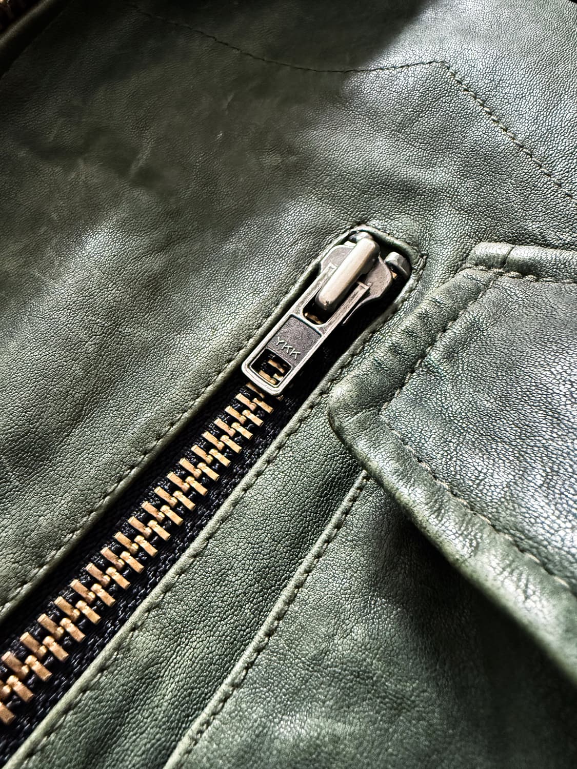 Avirex Cowhide Leather Hooded Jacket 상품이미지5