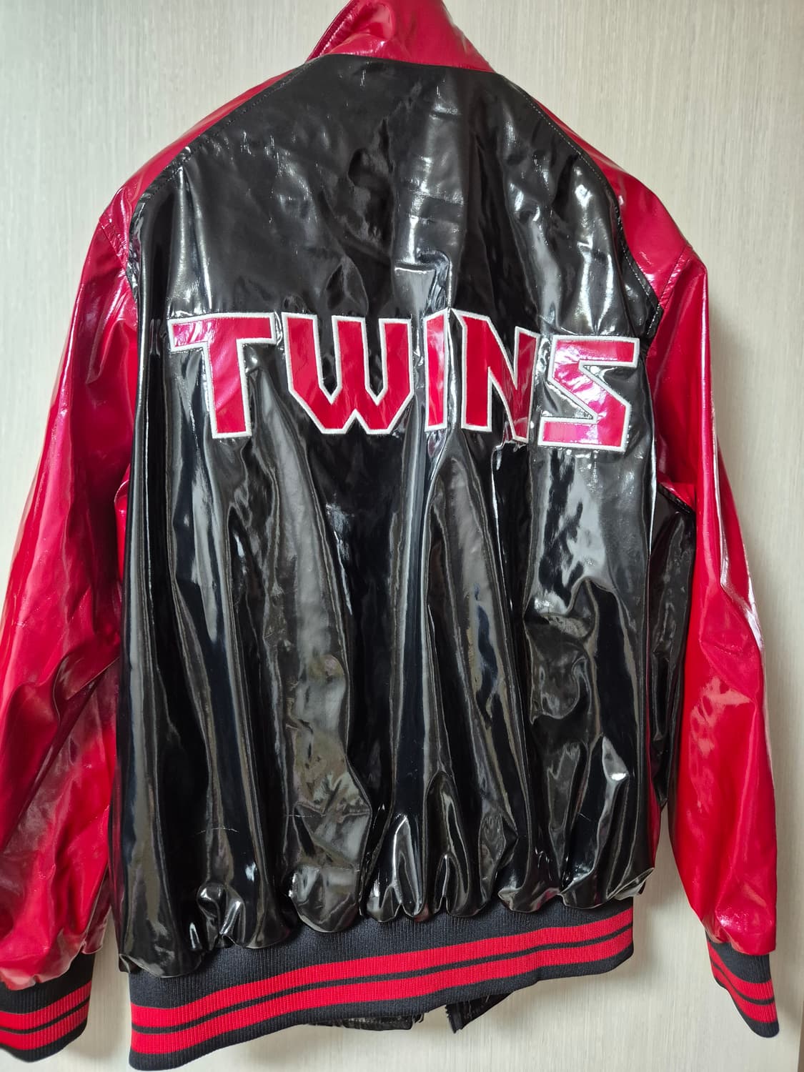 (새제품) LG트윈스 야구점퍼 자켓 유광점퍼  라지 상품이미지3