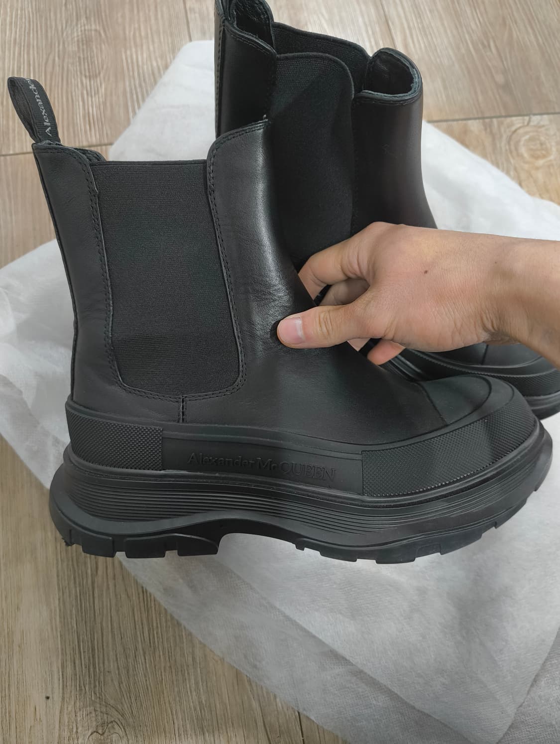 알렉산더맥퀸 트레드슬릭 첼시부츠 42 상품이미지2