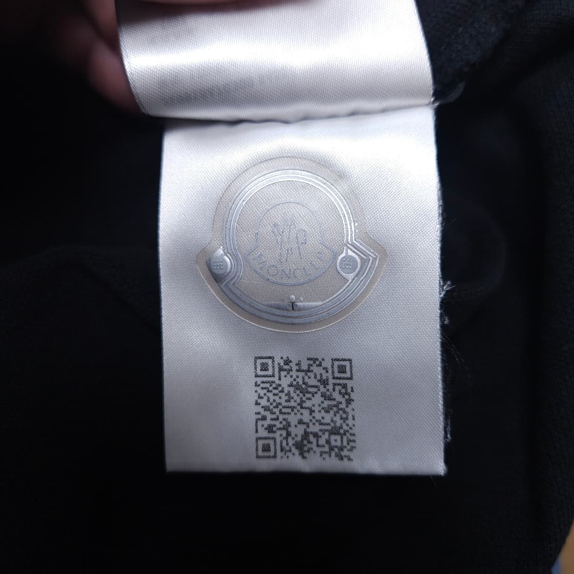 몽클레어 블랙  반팔 폴로티  SS POLO M(90) 상품이미지9