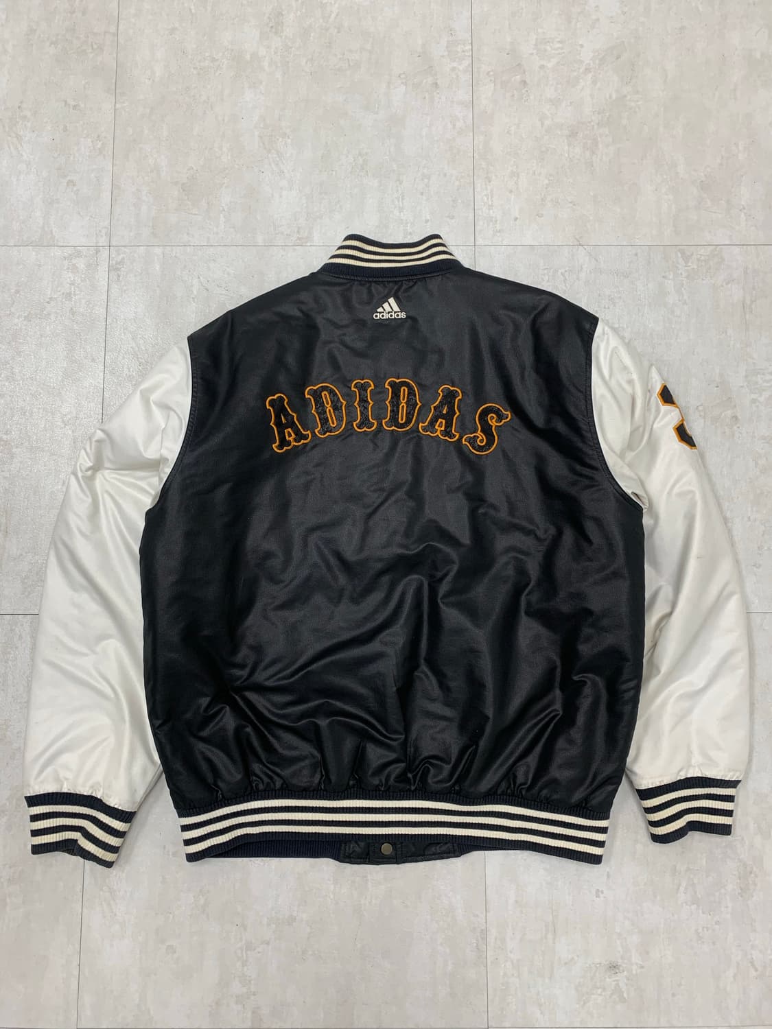 아디다스 베이스볼 자켓 상품이미지2