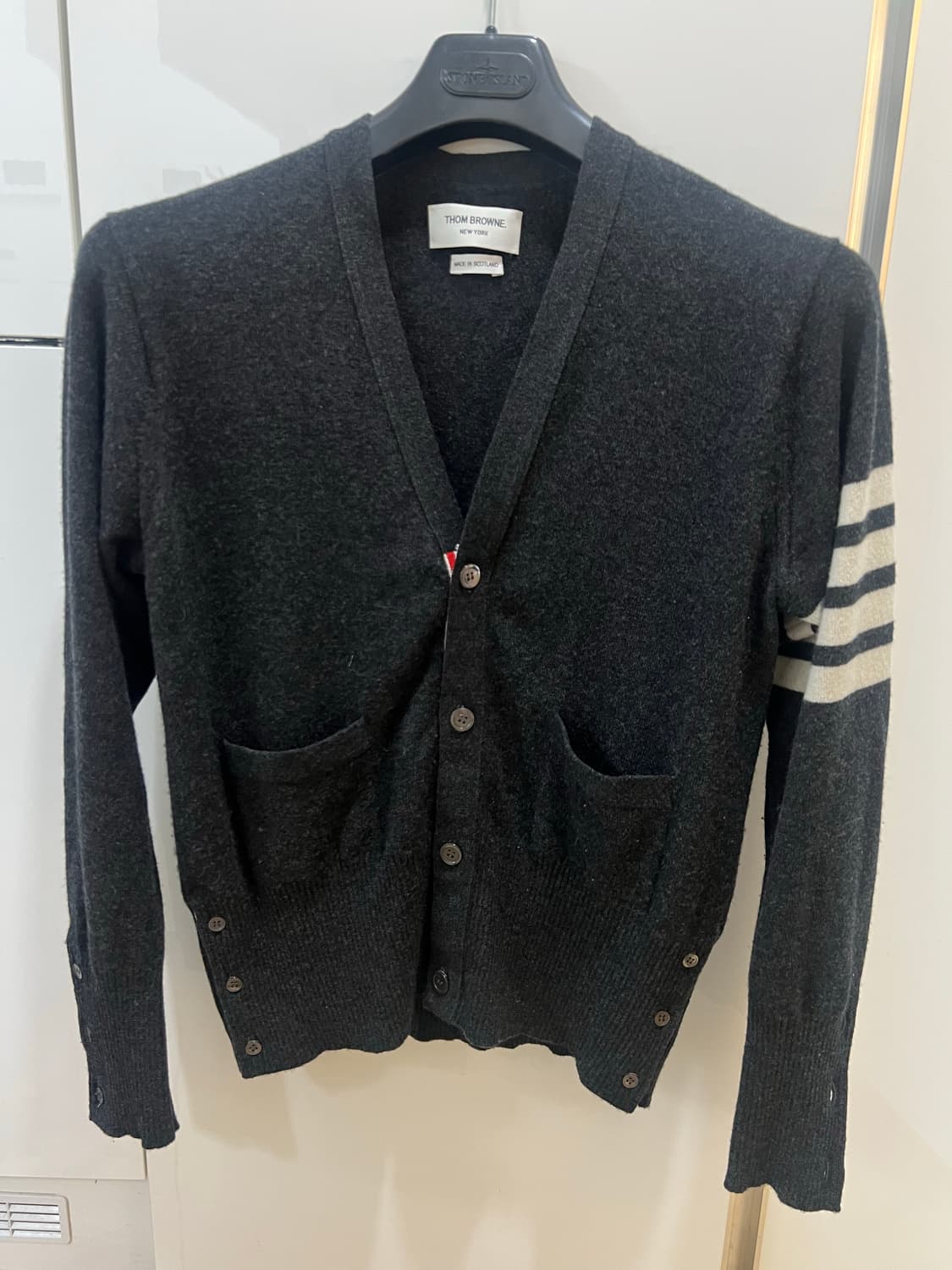 톰브라운 캐시미어가디건 3사이즈 (새상품급) 상품이미지1