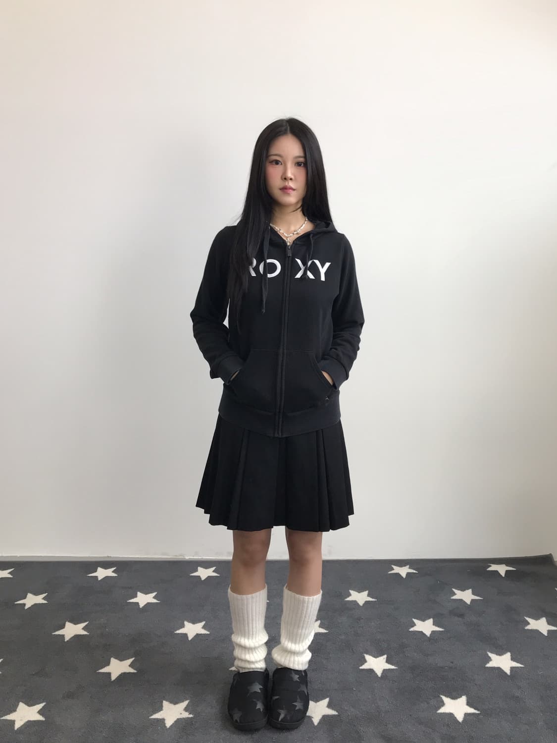 'ROXY' Big Logo Black Zip-Up Hoodie 상품이미지1