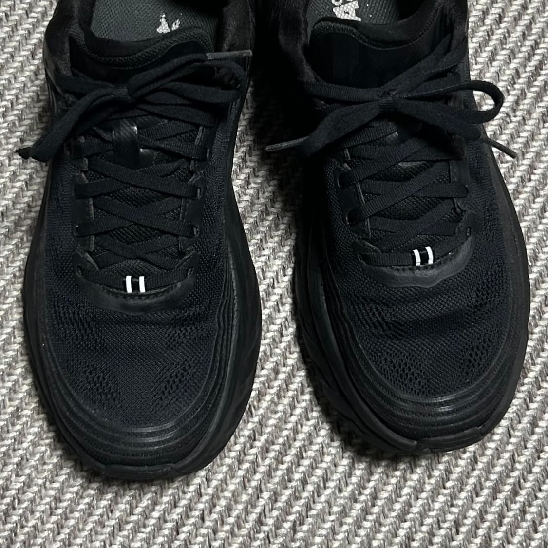 [270mm] Hoka 호카 본디6 블랙 런닝화 상품이미지5