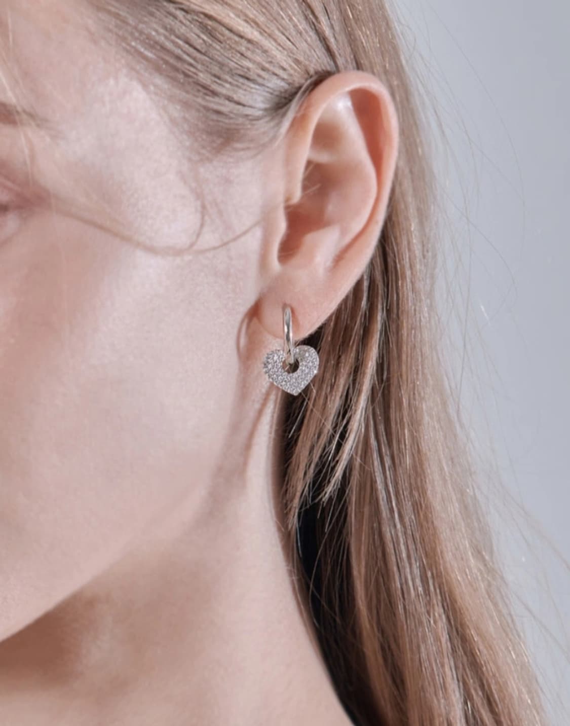 ✨ 엘르 아모르 하트 귀걸이 | 14K 골드핀 | 반짝 데일리템 상품이미지4