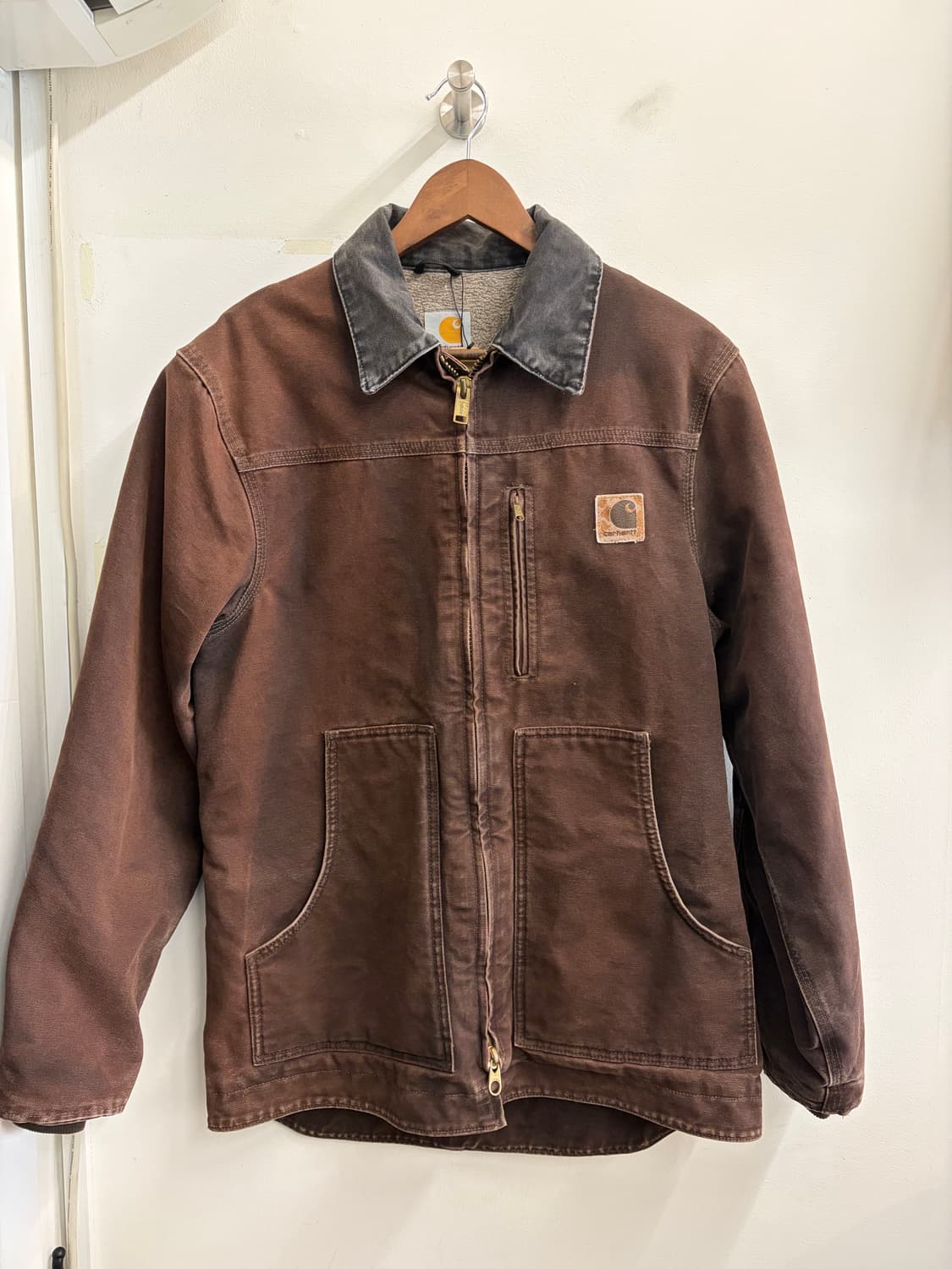 N162. 칼하트 자켓 상품이미지1