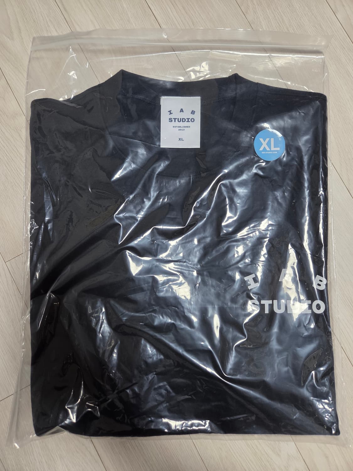 아이앱 반팔 상품이미지1