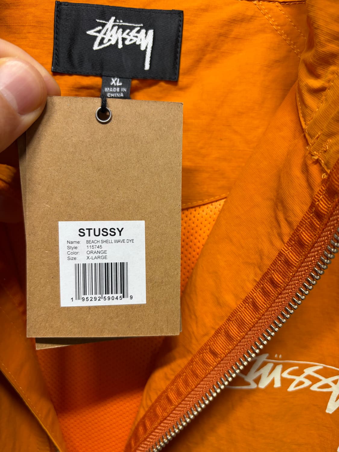 스투시 비치쉘 자켓 오랜지 컬러 XL 사이즈 판매합니다. 상품이미지3
