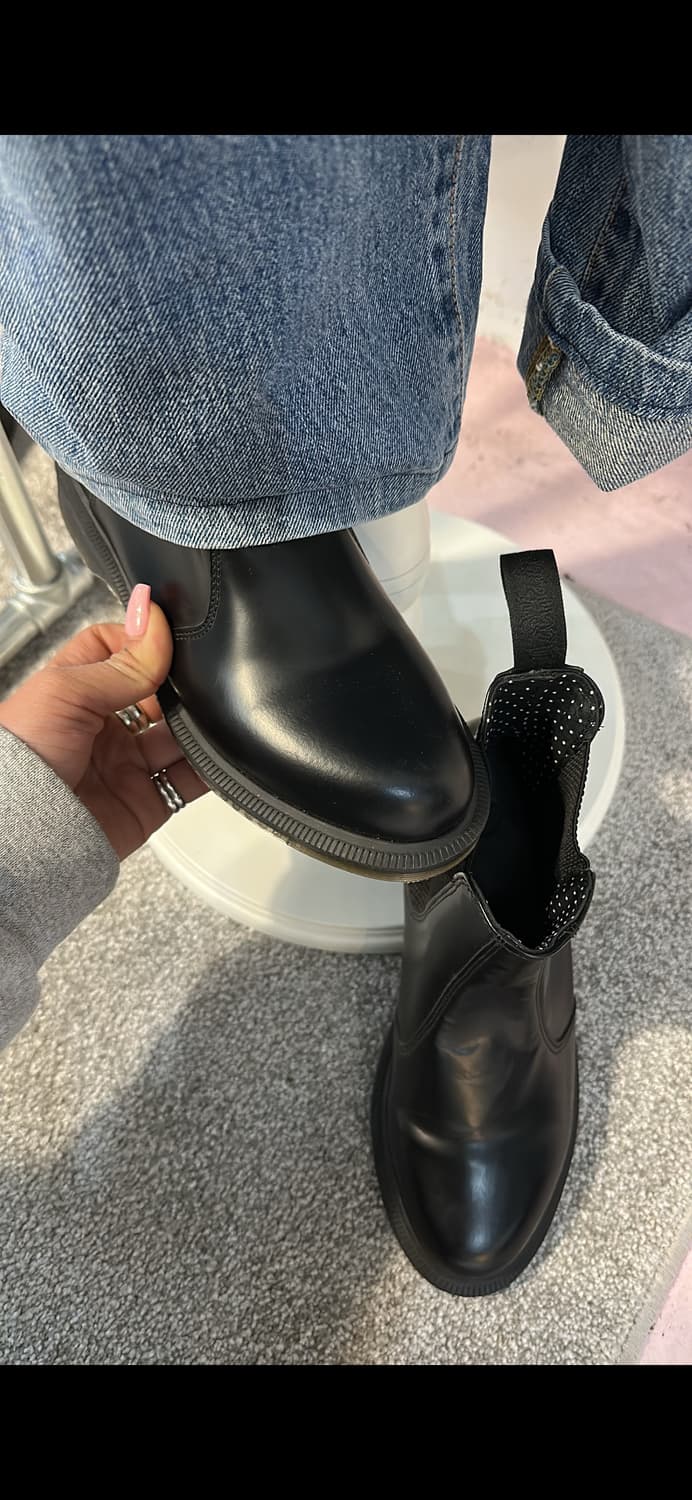 닥터마틴 플로라(Flora) 첼시 부츠235 상품이미지4