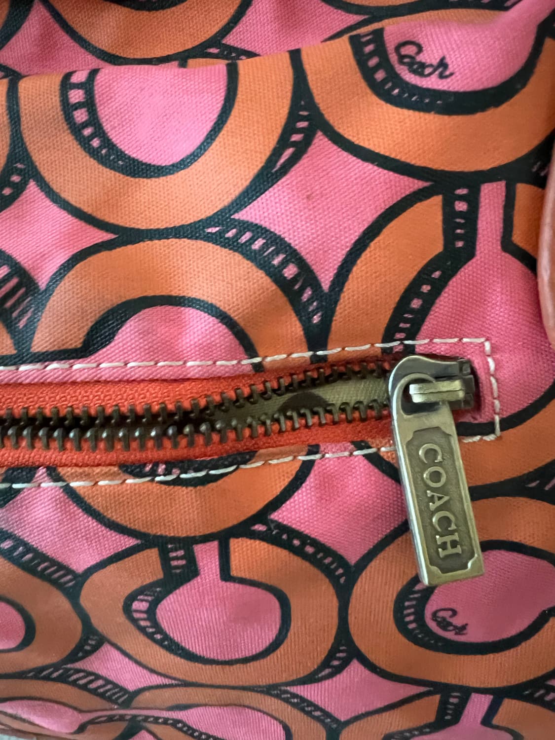 코치 핑크 오렌지색 시그니처 팝아트 캔버스 상품이미지5