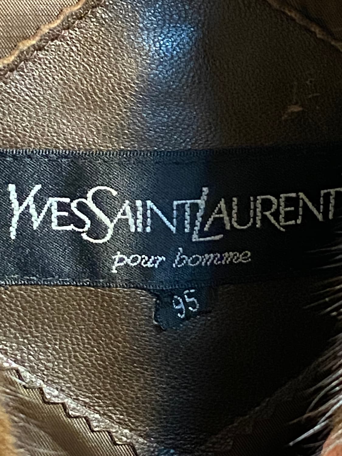 입생로랑 퍼 카라 레더 자켓 상품이미지3