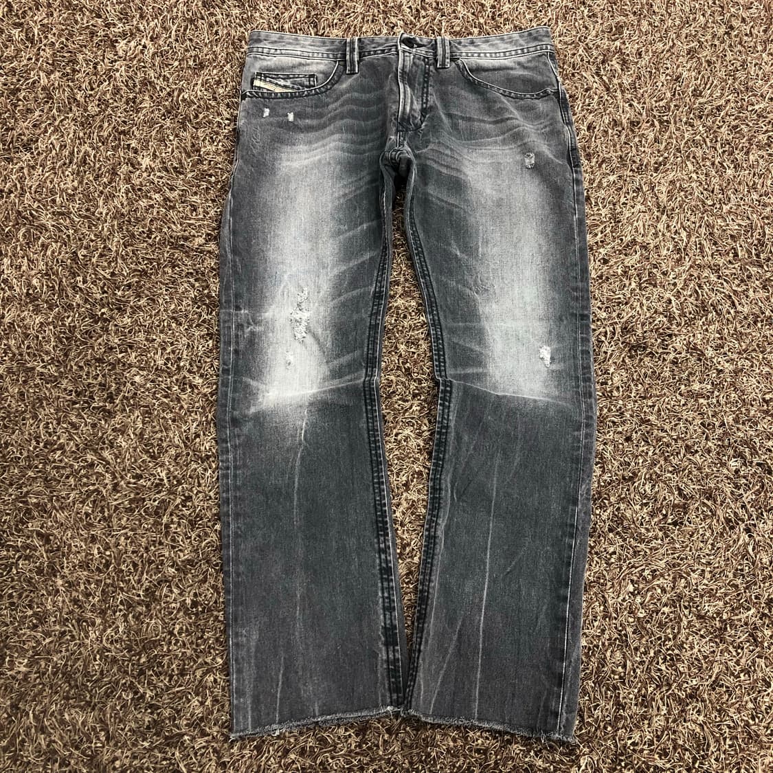 디젤 Thavar 워싱 디스 데님 팬츠 상품이미지2