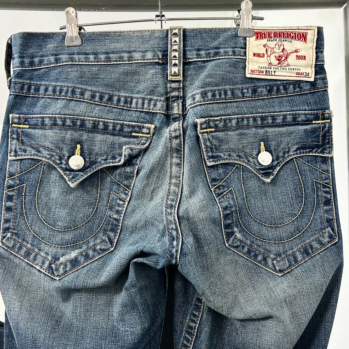 트루릴리전 스터드 커스텀 부츠컷 데님 팬츠 상품이미지6