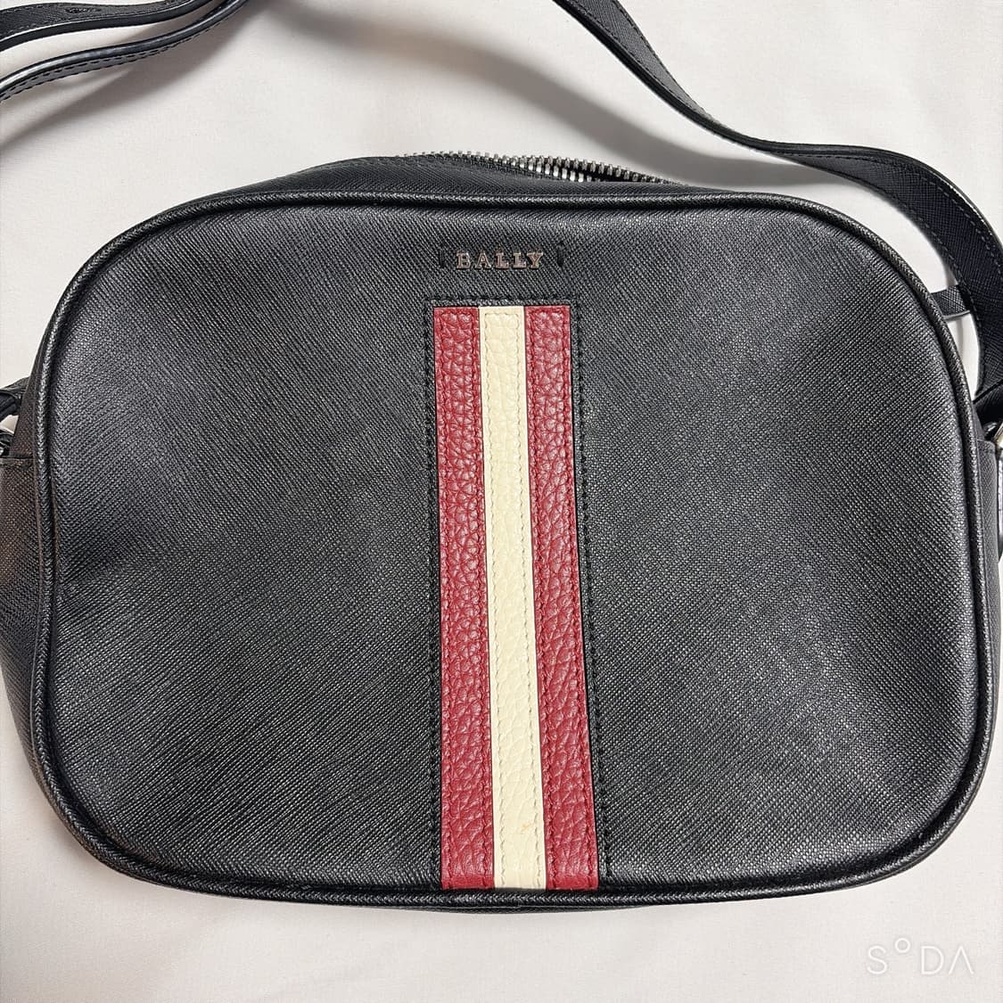 발리 미토스 크로스백 상품이미지2