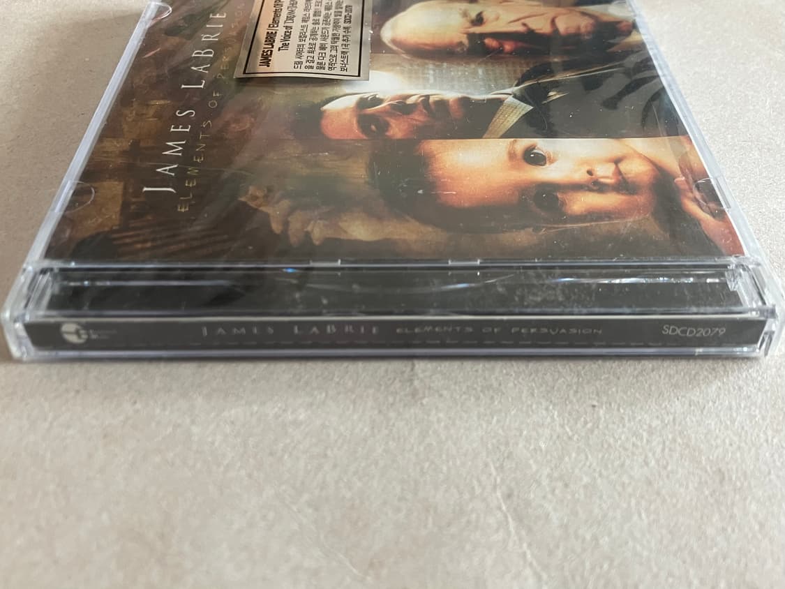드림시어터 제임스라브리에 첫 솔로 앨범 국내 라이센스 미개봉 CD 상품이미지5