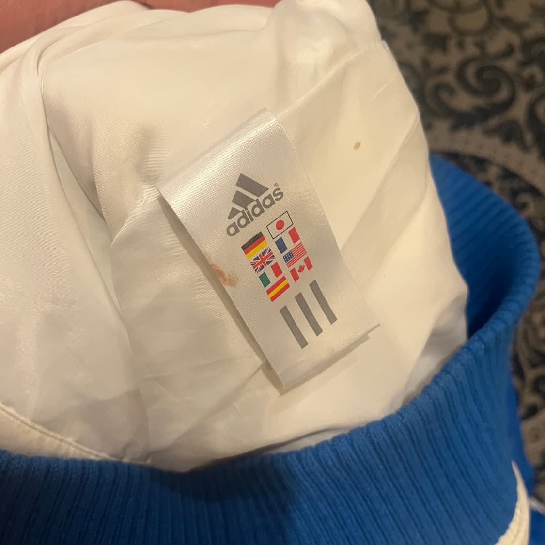 85 아디다스 화이트 트랙 패딩/W2239 상품이미지5