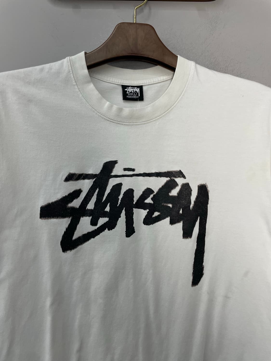 스투시 센터로고 화이트 반팔 H2388 상품이미지3