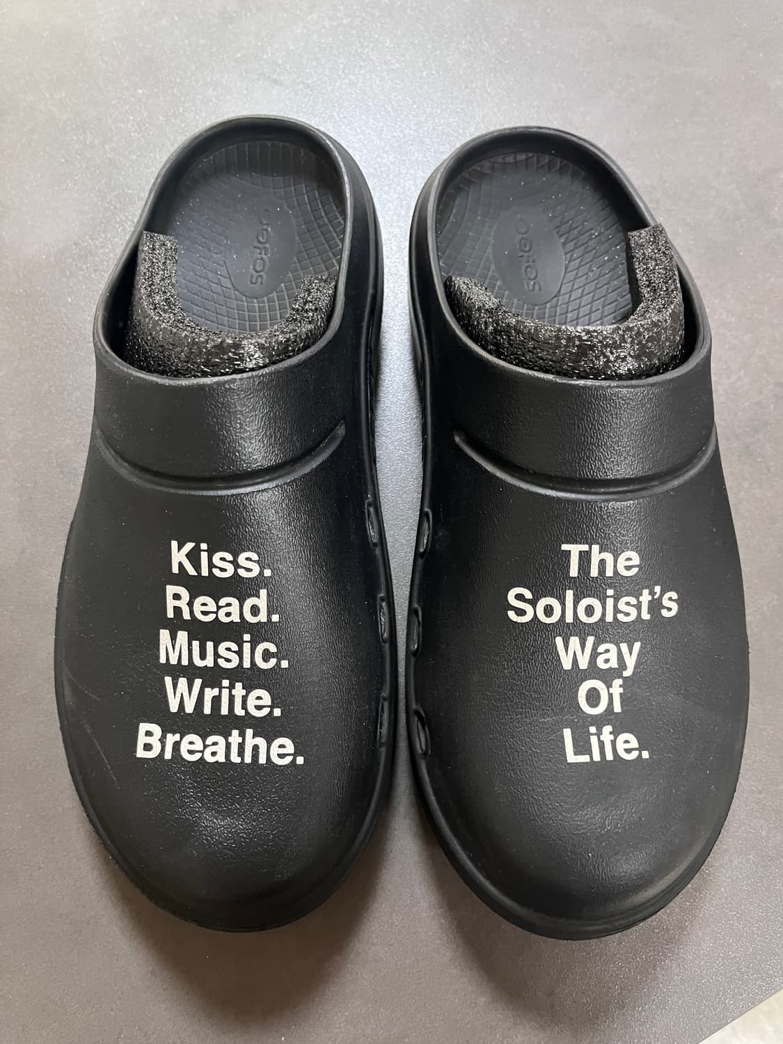 우포스 솔로이스트 클로그 270 us9 판매합니다. 상품이미지1