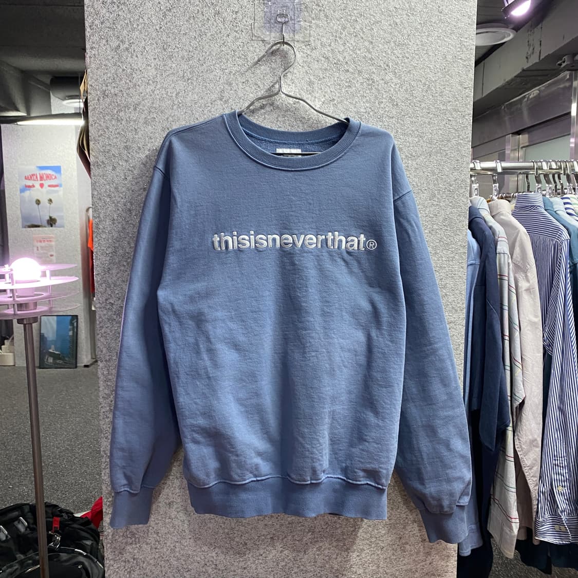 디스이즈네버댓 T로고 파스텔 크루넥 스웨트 B4118 상품이미지2