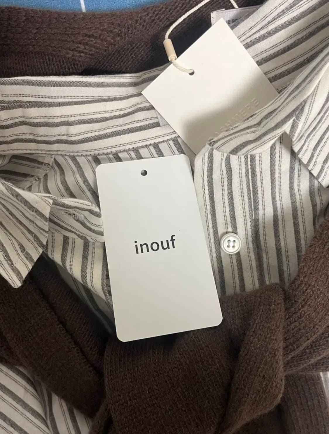 (새상품) Inouf 매장 구매 이너프 tag 셔츠+ 브라운 숄 세트 상품이미지4