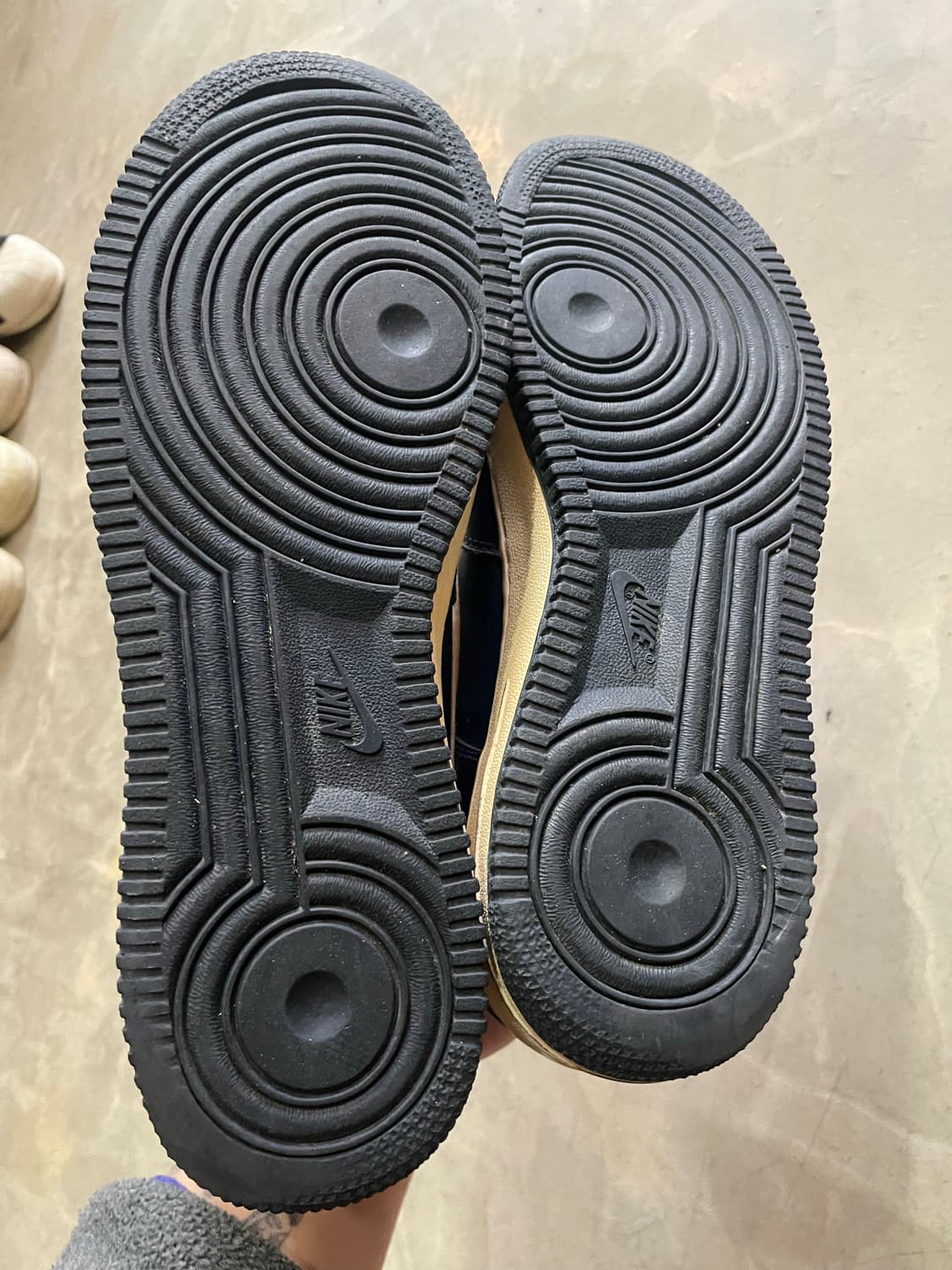 나이키 에어포스1 네이비 270 상품이미지6