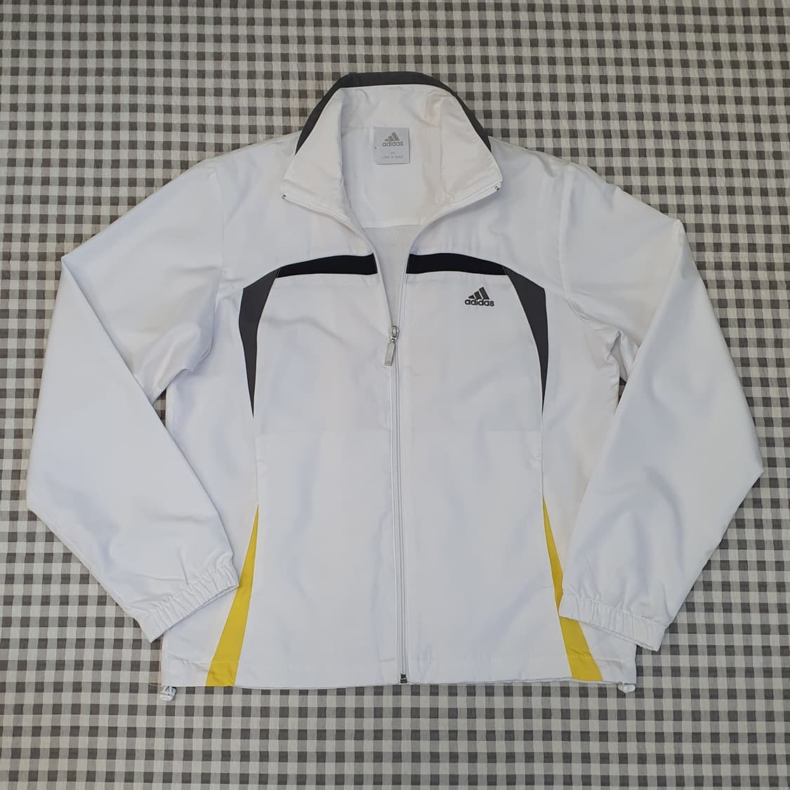 아디다스 얇은 바람막이 자켓 남자95 상품이미지1