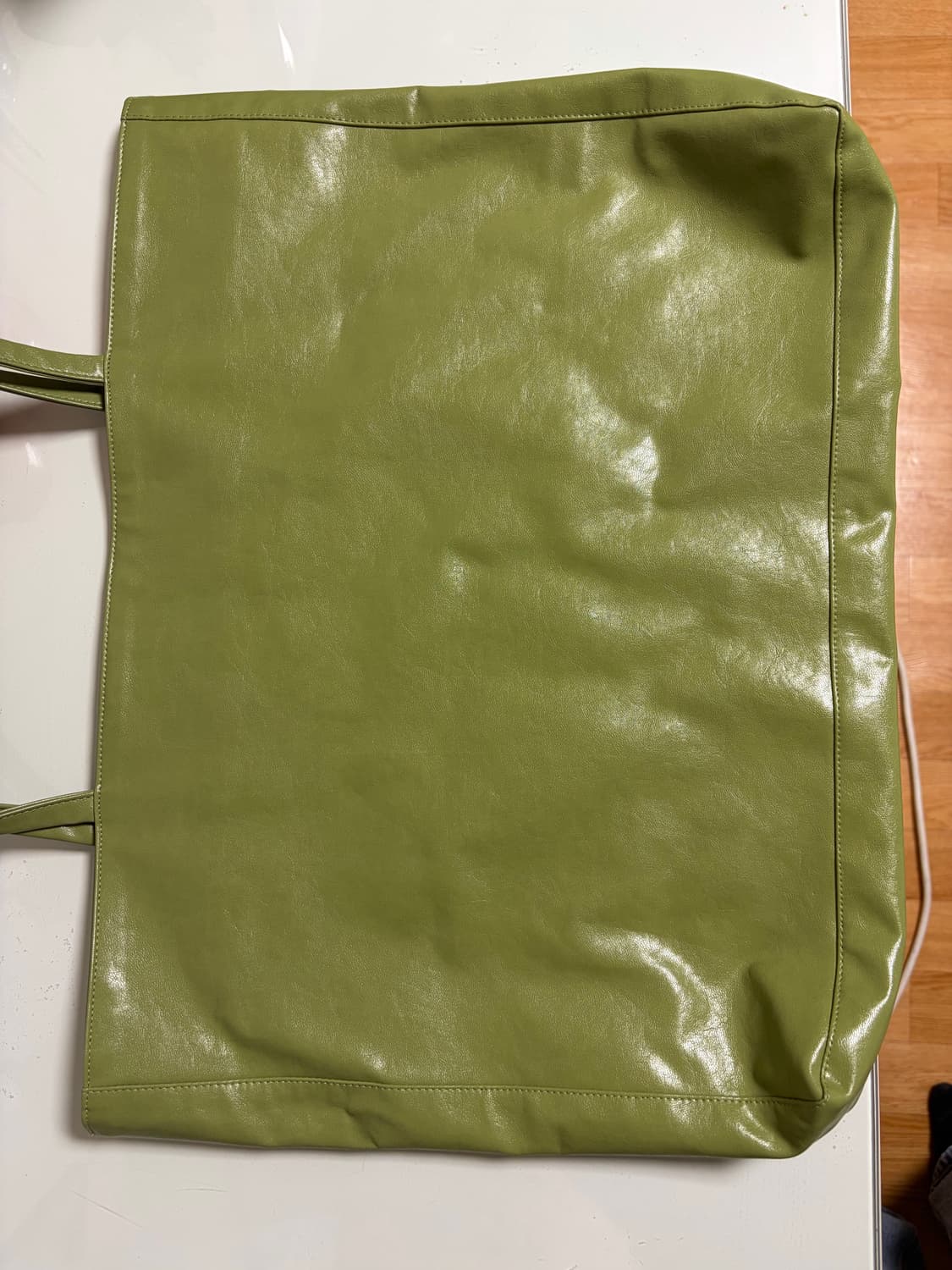 폴리수엠 메탈릭 쇼퍼백 그린 상품이미지5