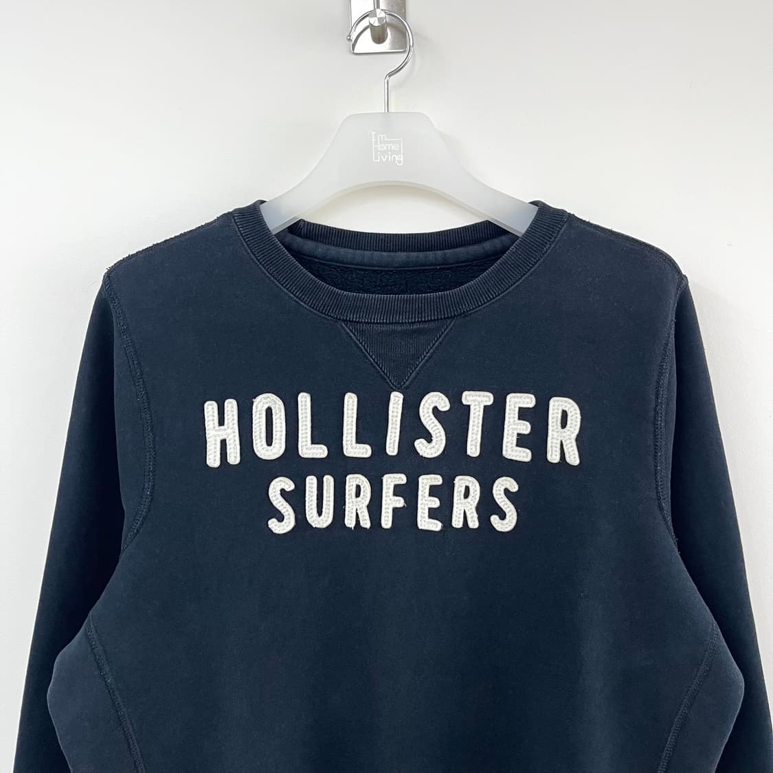 홀리스터 자수로고 블랙 맨투맨 상품이미지4