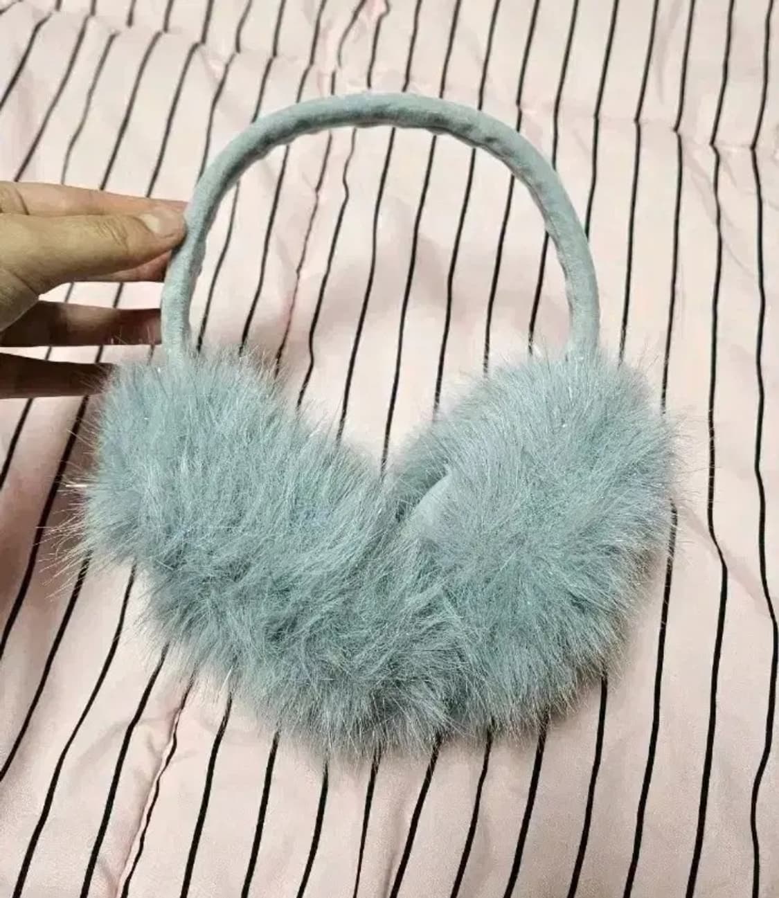 (택포) 접이식 털 귀마개 그레이 y2k 갸루 감성 털 귀도리 상품이미지2