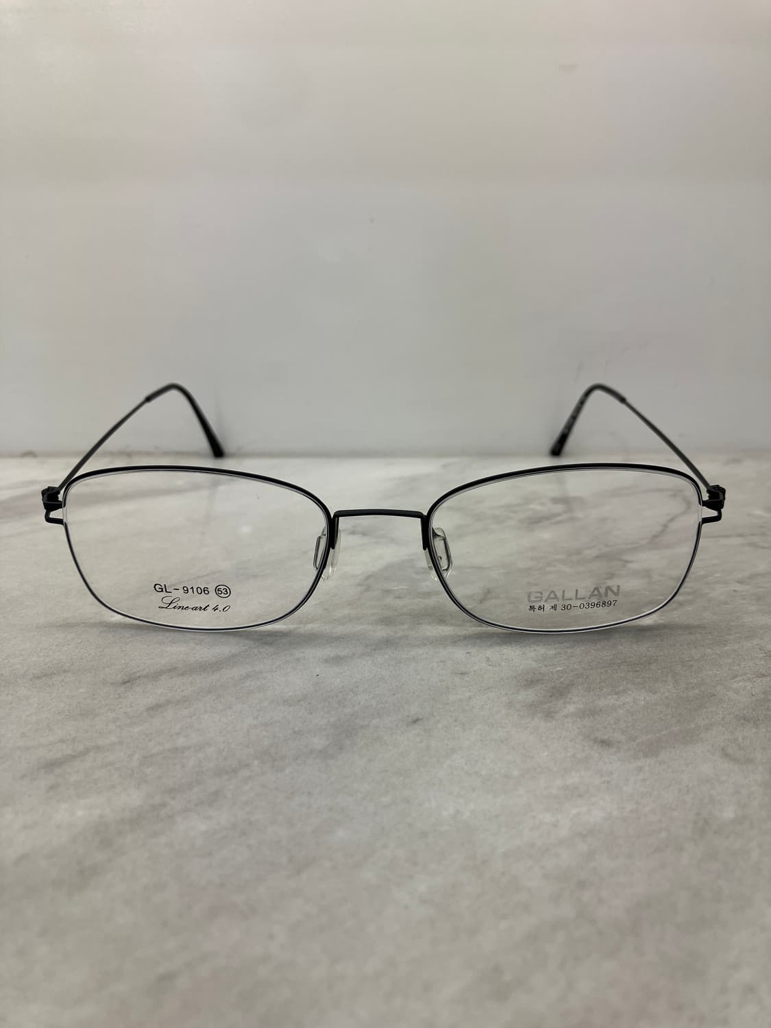 B34 갤랑 GALLAN 매트 블랙 역산각 메탈테 안경(14g) 상품이미지6