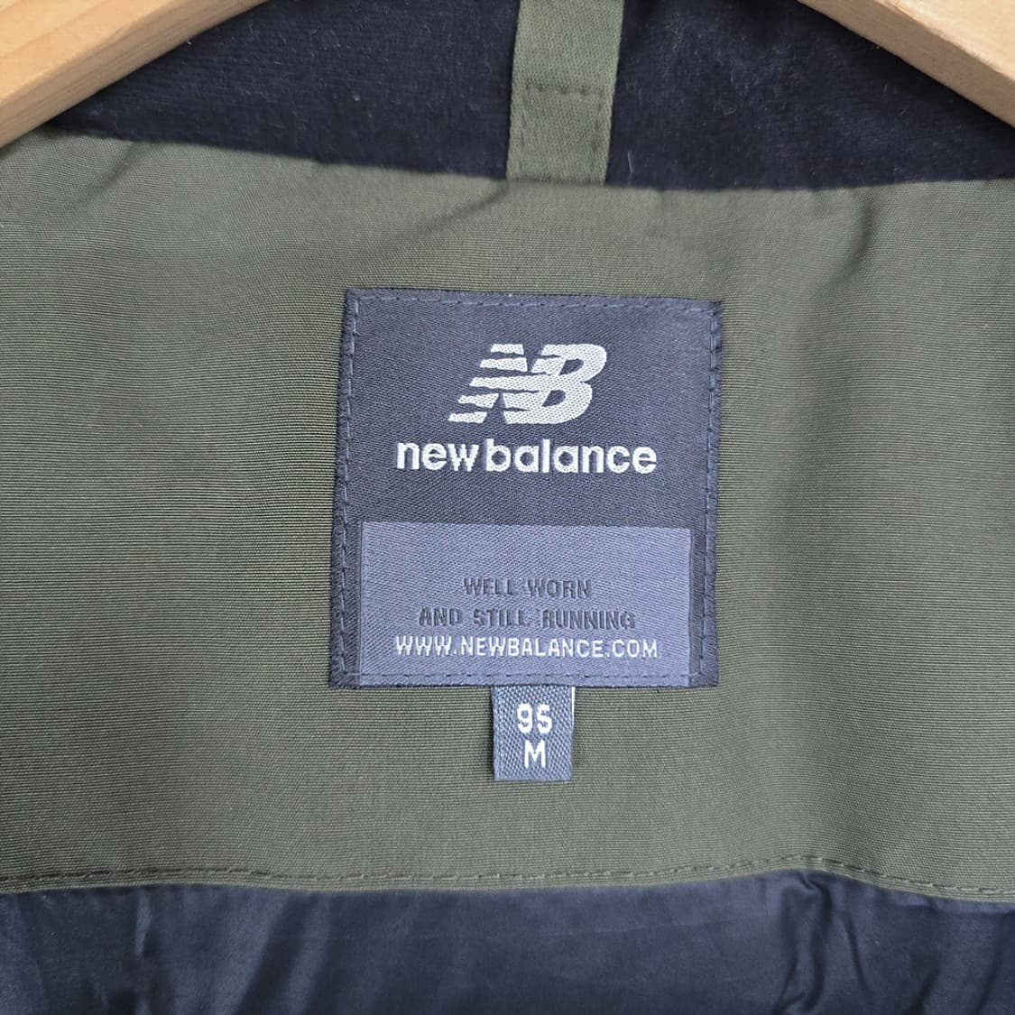 뉴발란스(New Balance) 카메라맨 시티 다운파카 95 상품이미지8