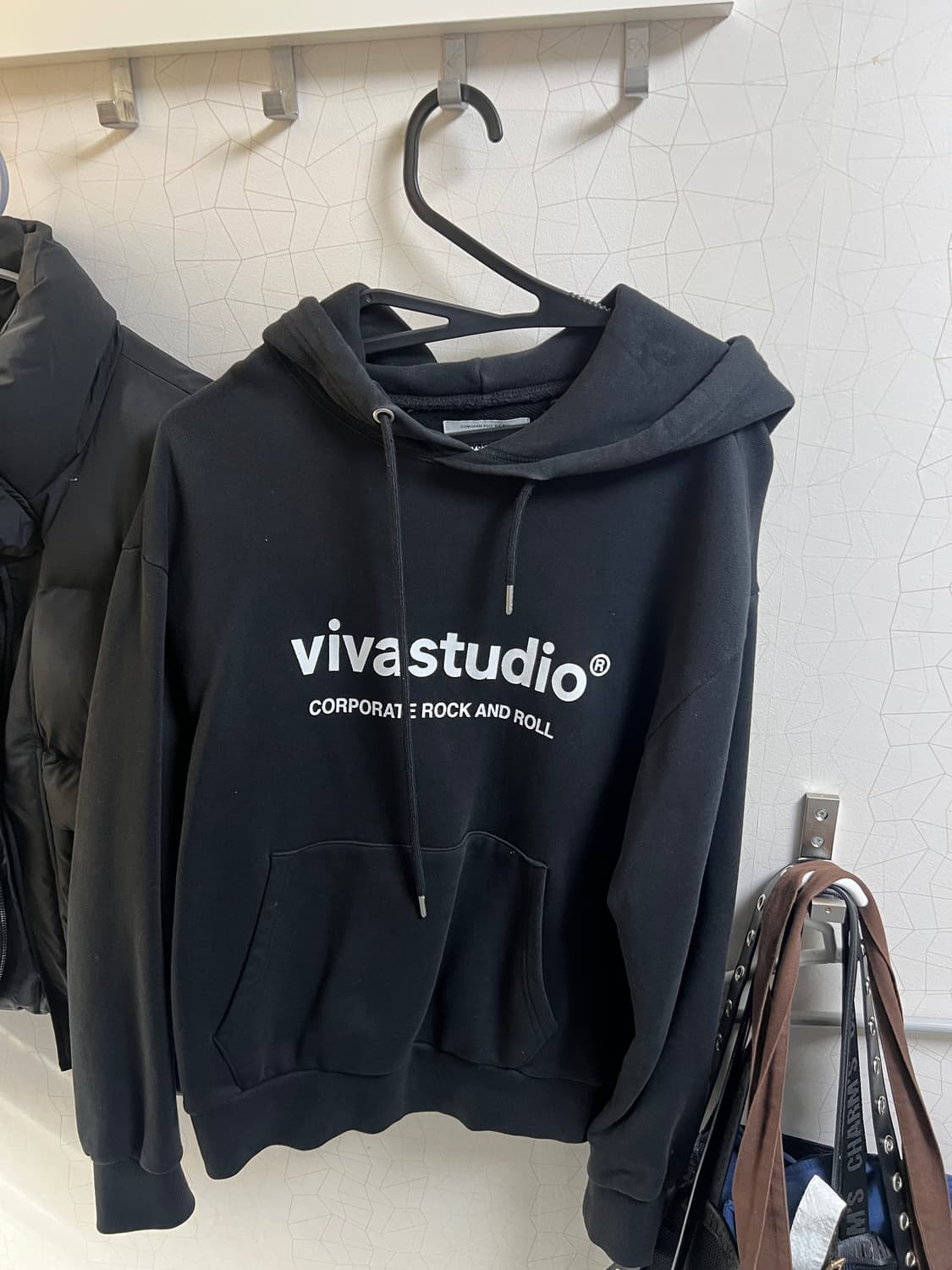 비바스튜디오 후드티 상품이미지1