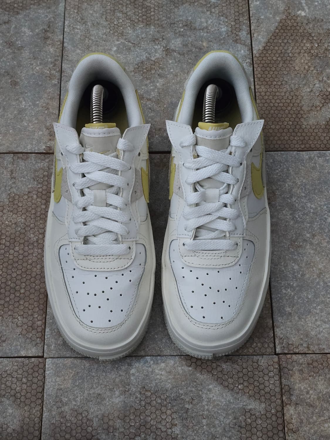 (235)나이키 에어 포스 1 폰탄카 화이트 옐로우 상품이미지2