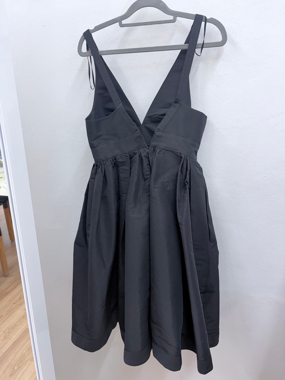 cos 원피스 xs 상품이미지2