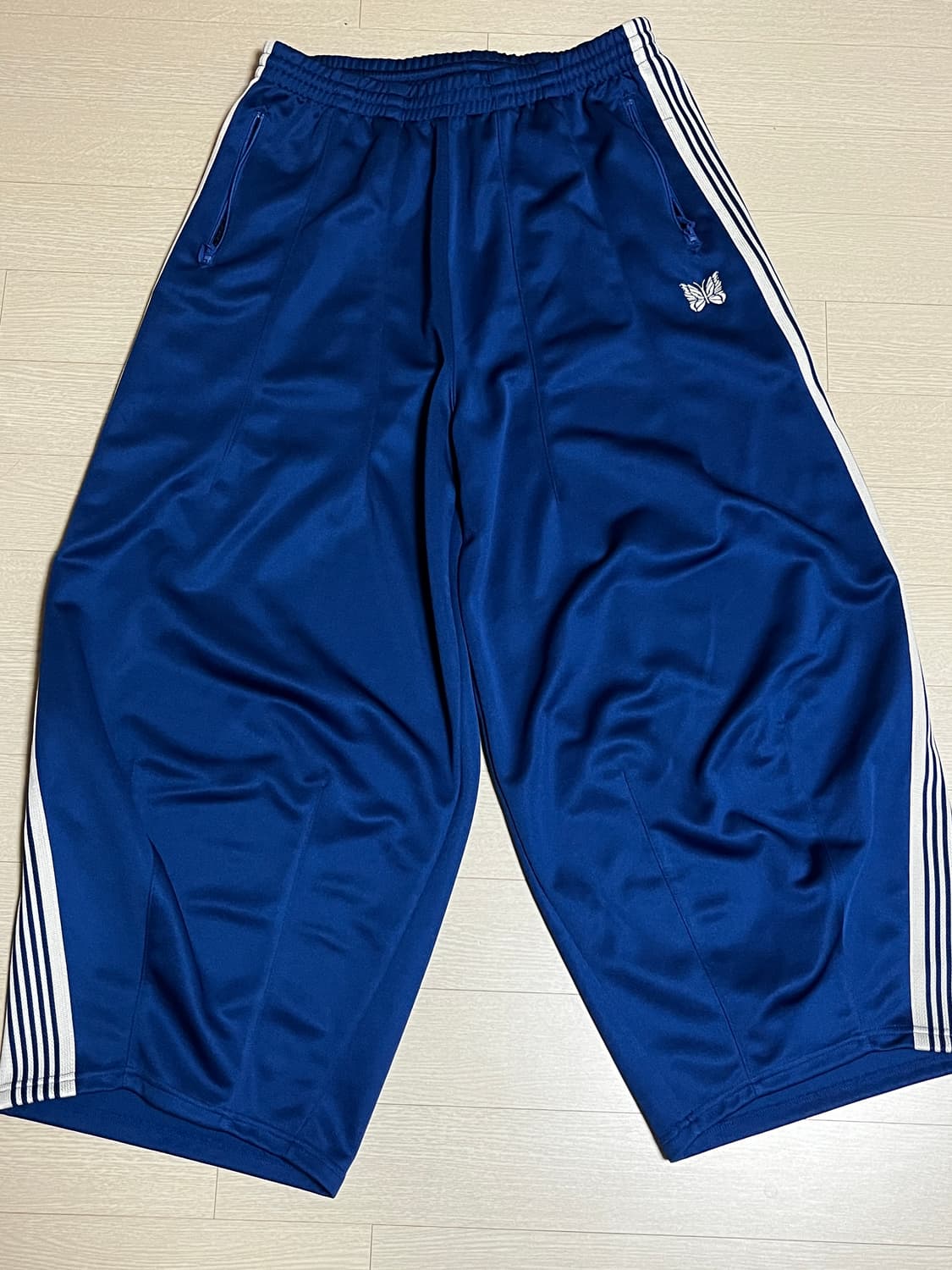 니들스 로얄블루 HD M사이즈 상품이미지1