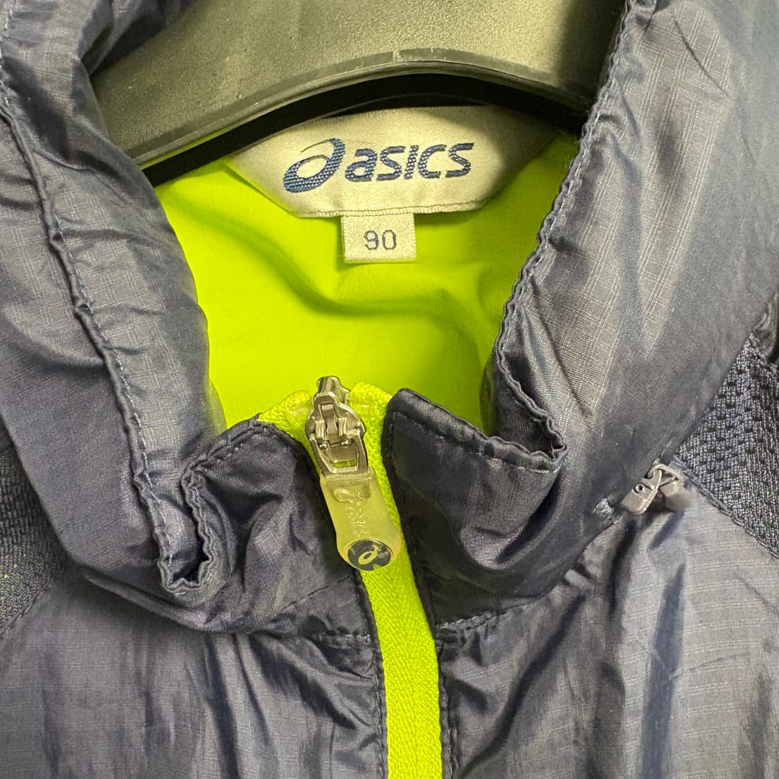 Asics navy windbreaker 상품이미지7