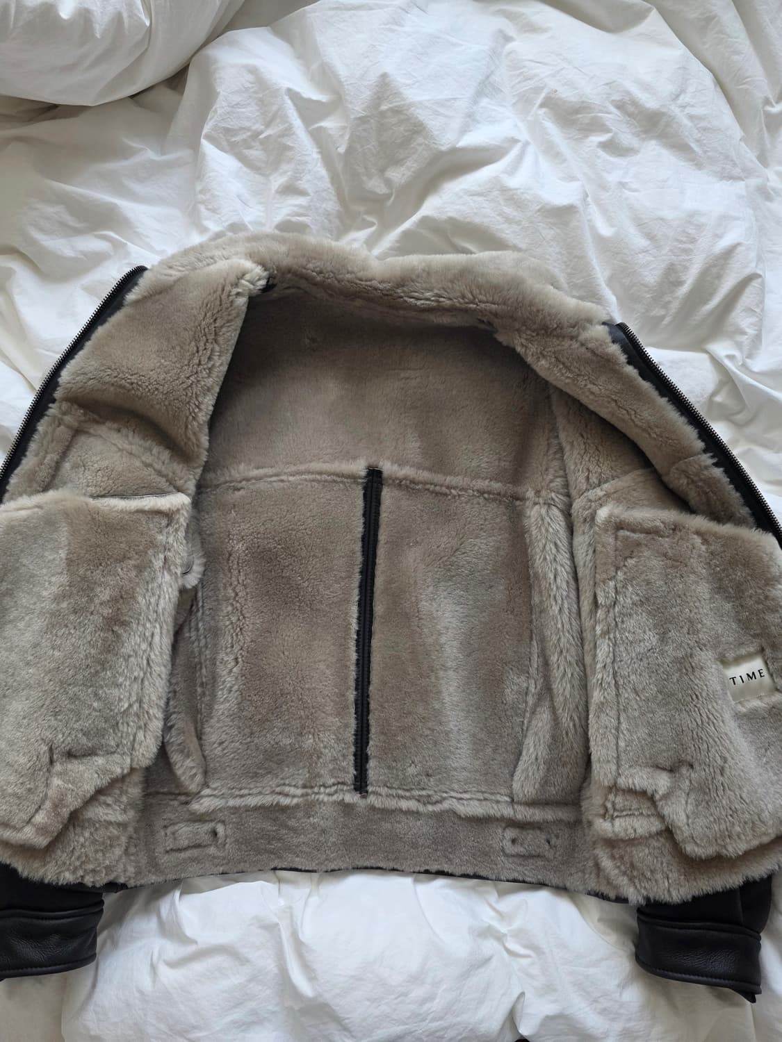 타임옴므 24fw 무스탕 95 상품이미지3