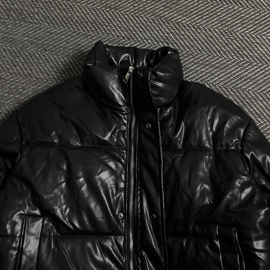 빈티지 우먼스 블랙 비건 레더 패딩 점퍼o 4287 상품이미지5