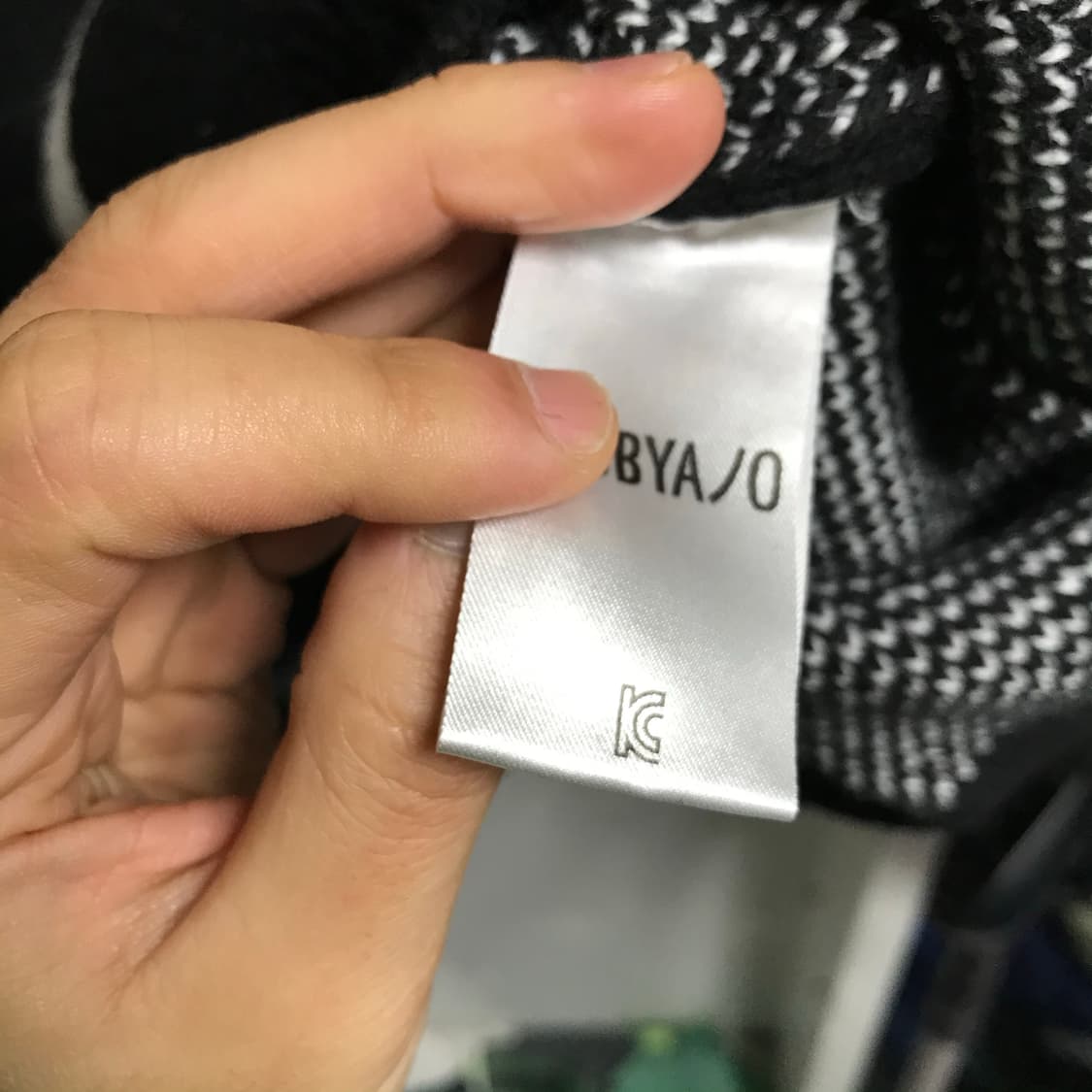 아조바이아조 라운드 니트 상품이미지5