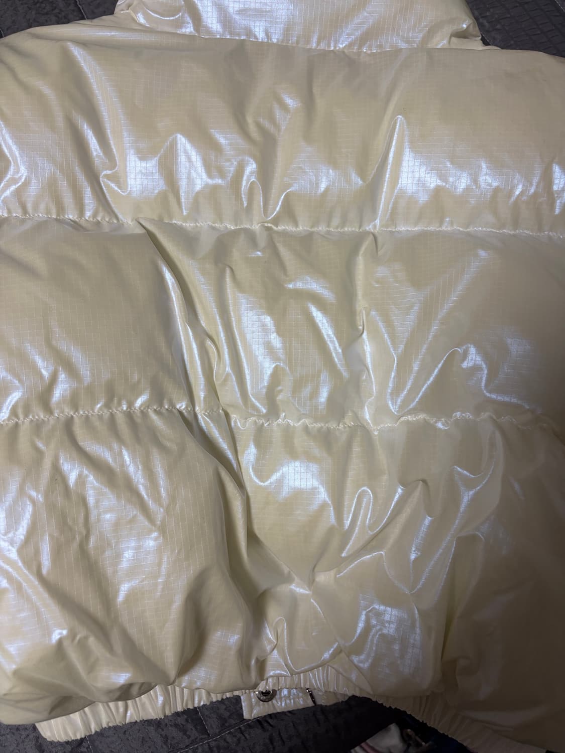 카키포인트 숏패딩 아이보리 상품이미지9