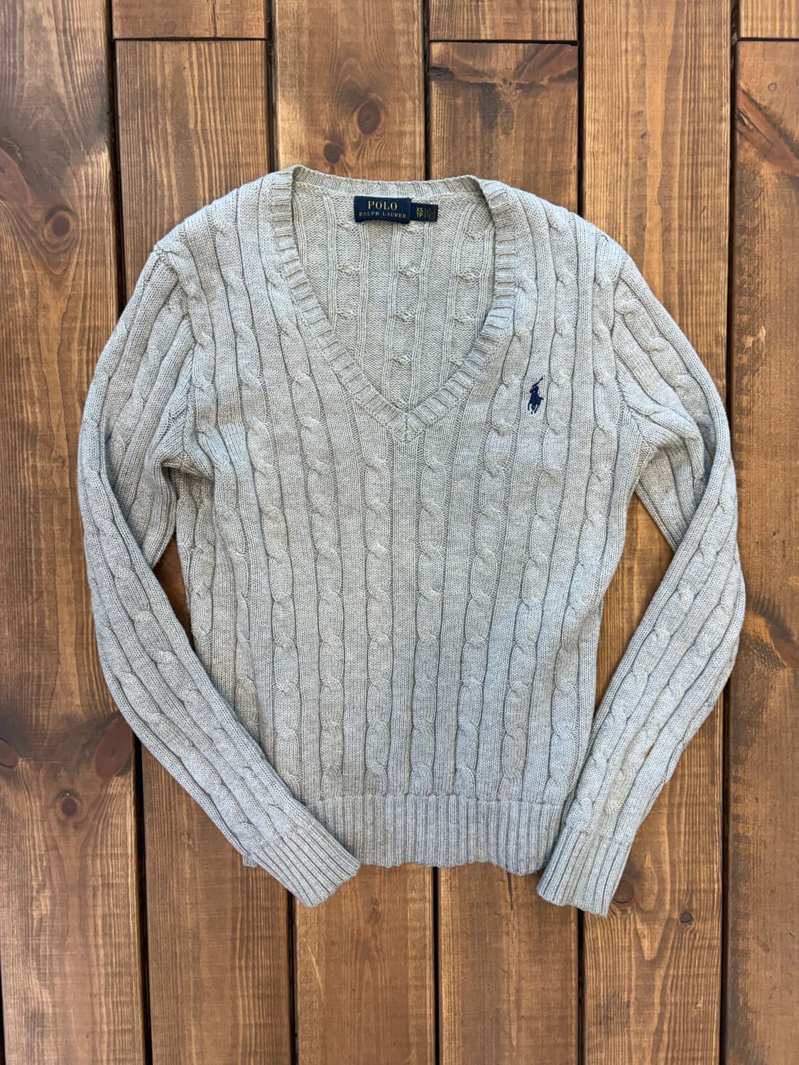 폴로 그레이 브이넥 니트 상품이미지4