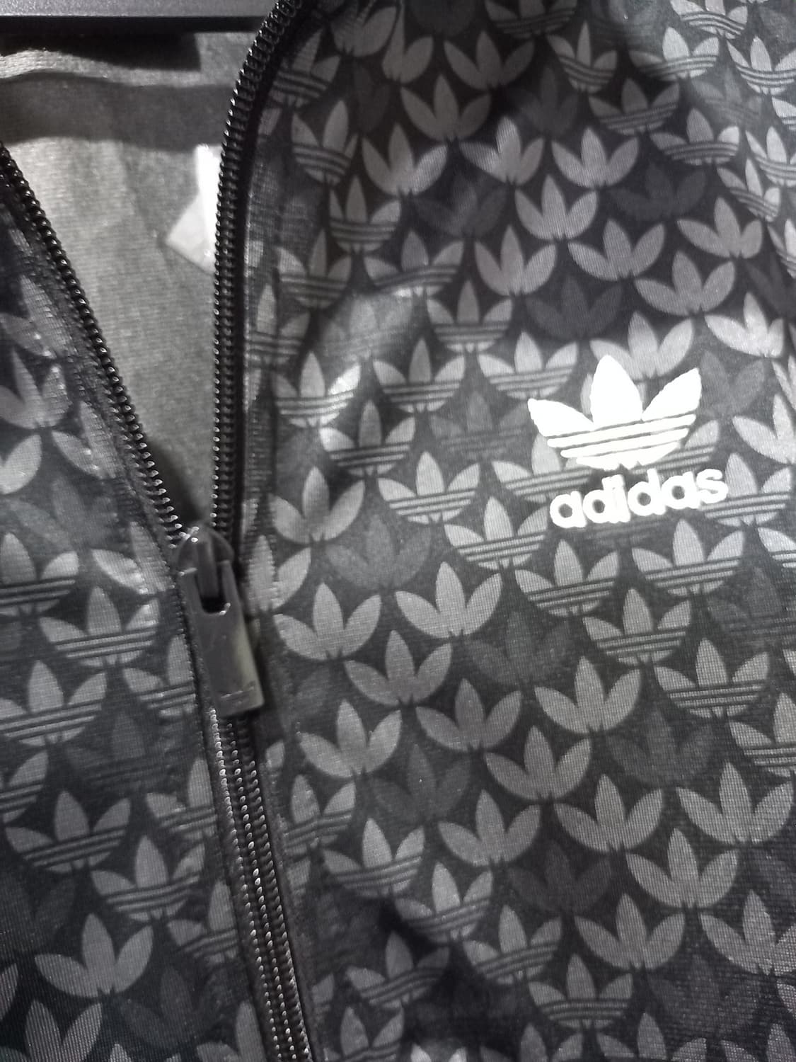 새상품 아디다스 모노그램 블랙 트랙탑 저지 져지집업 95/M 상품이미지2