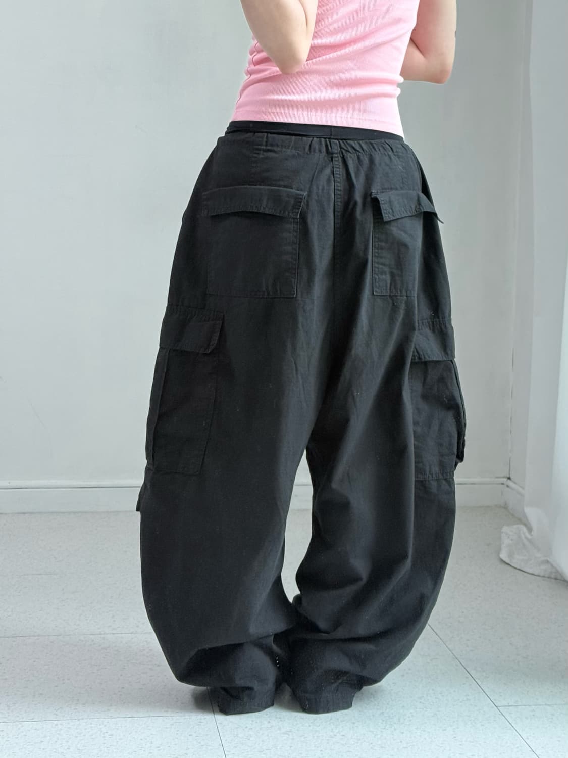 오오티 블랙 와이드 카고팬츠  상품이미지4