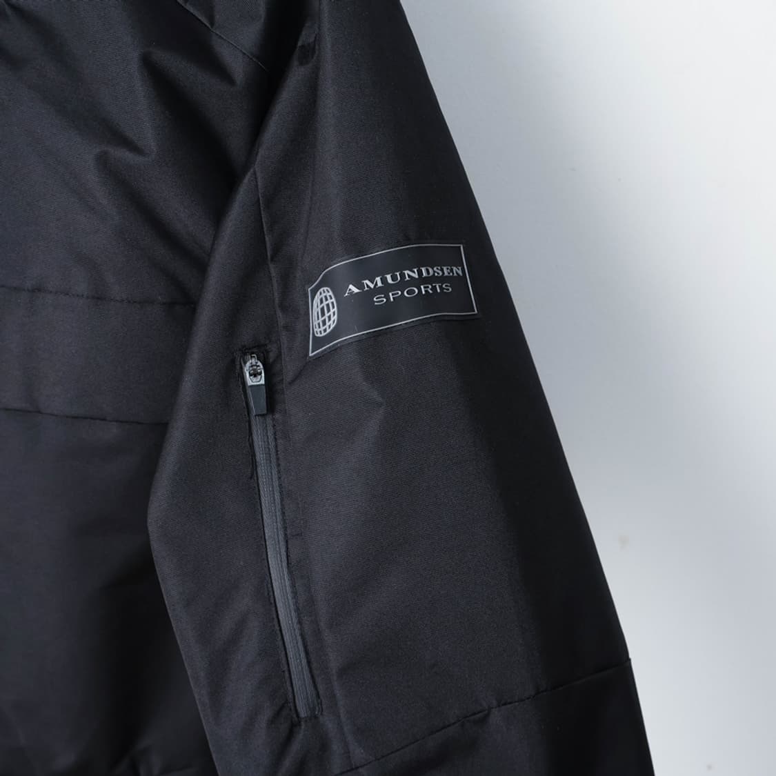 100/새상품 아문센 후드 자켓 상품이미지4