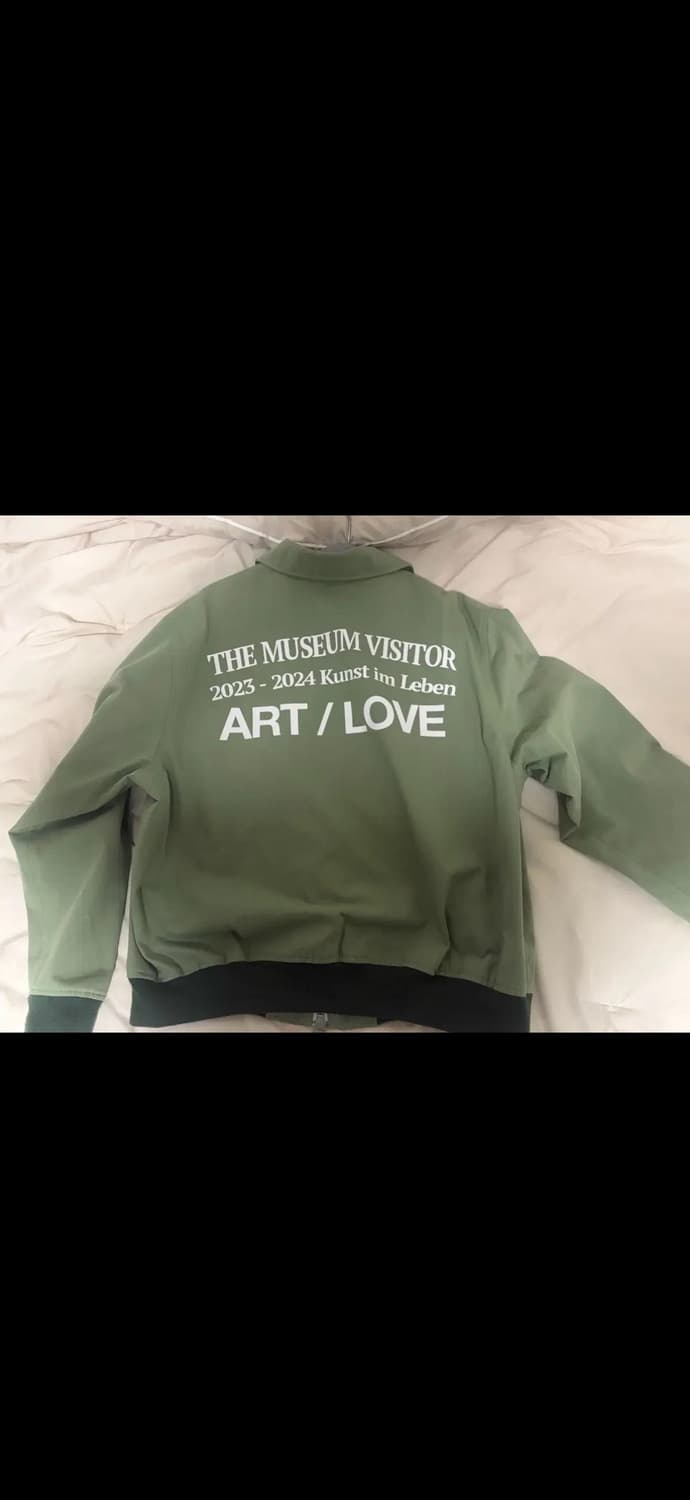 더뮤지엄비지터 커브드 자켓 상품이미지2